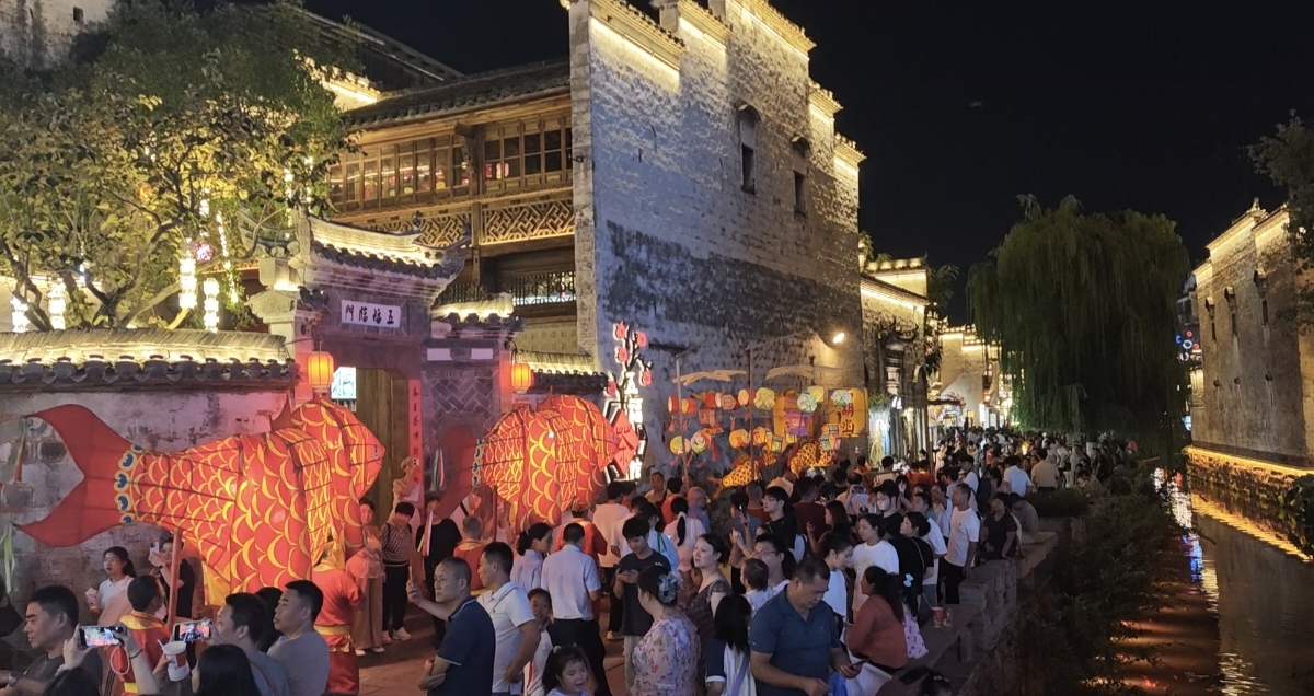 单号宝：上饶秋季旅游活动盛启，晒秋文化与美食互动体验等你来！