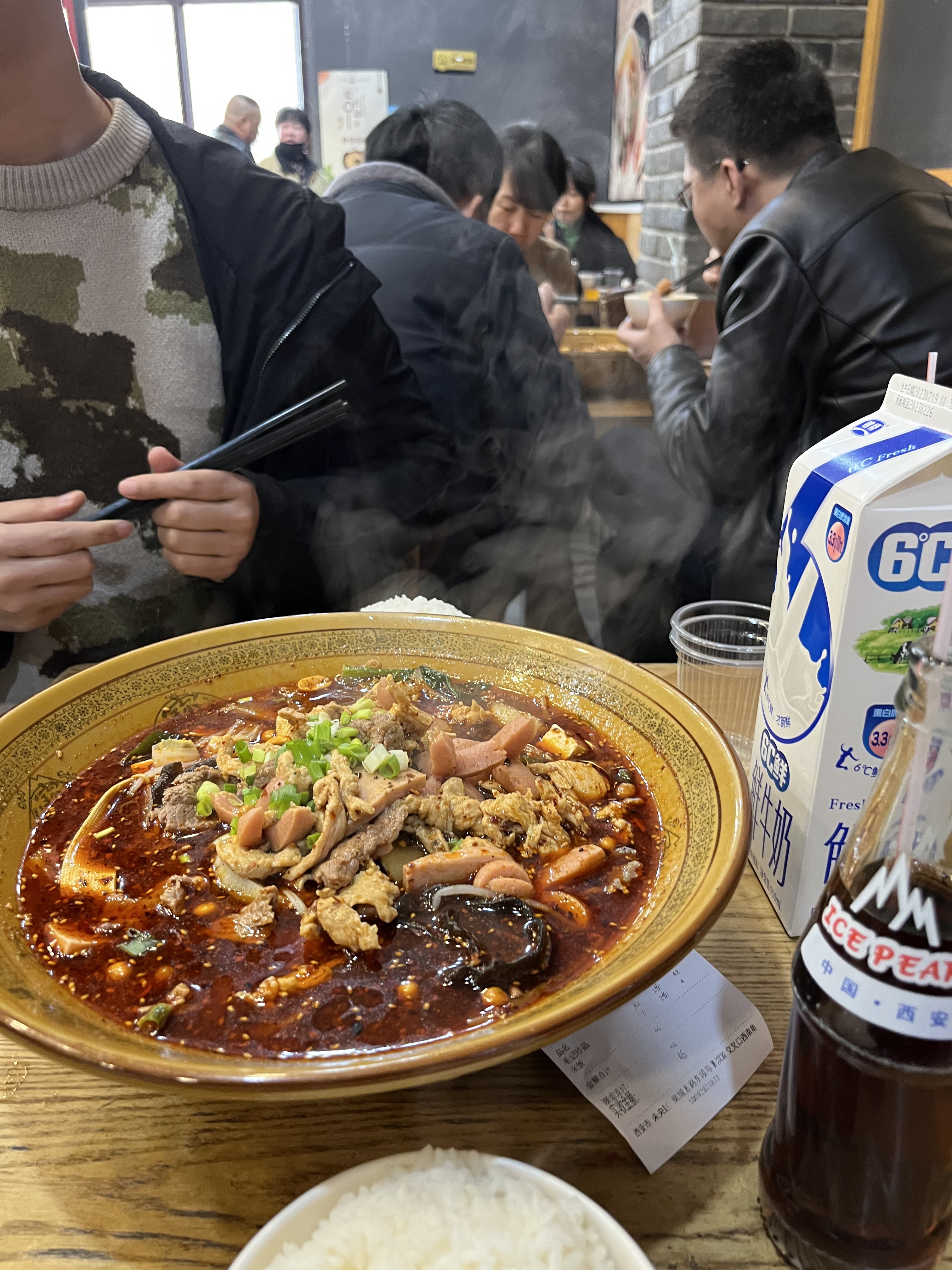 代发鸟靠谱吗：新手创业者如何通过毛记冒菜的口味标准化赢得顾客信赖