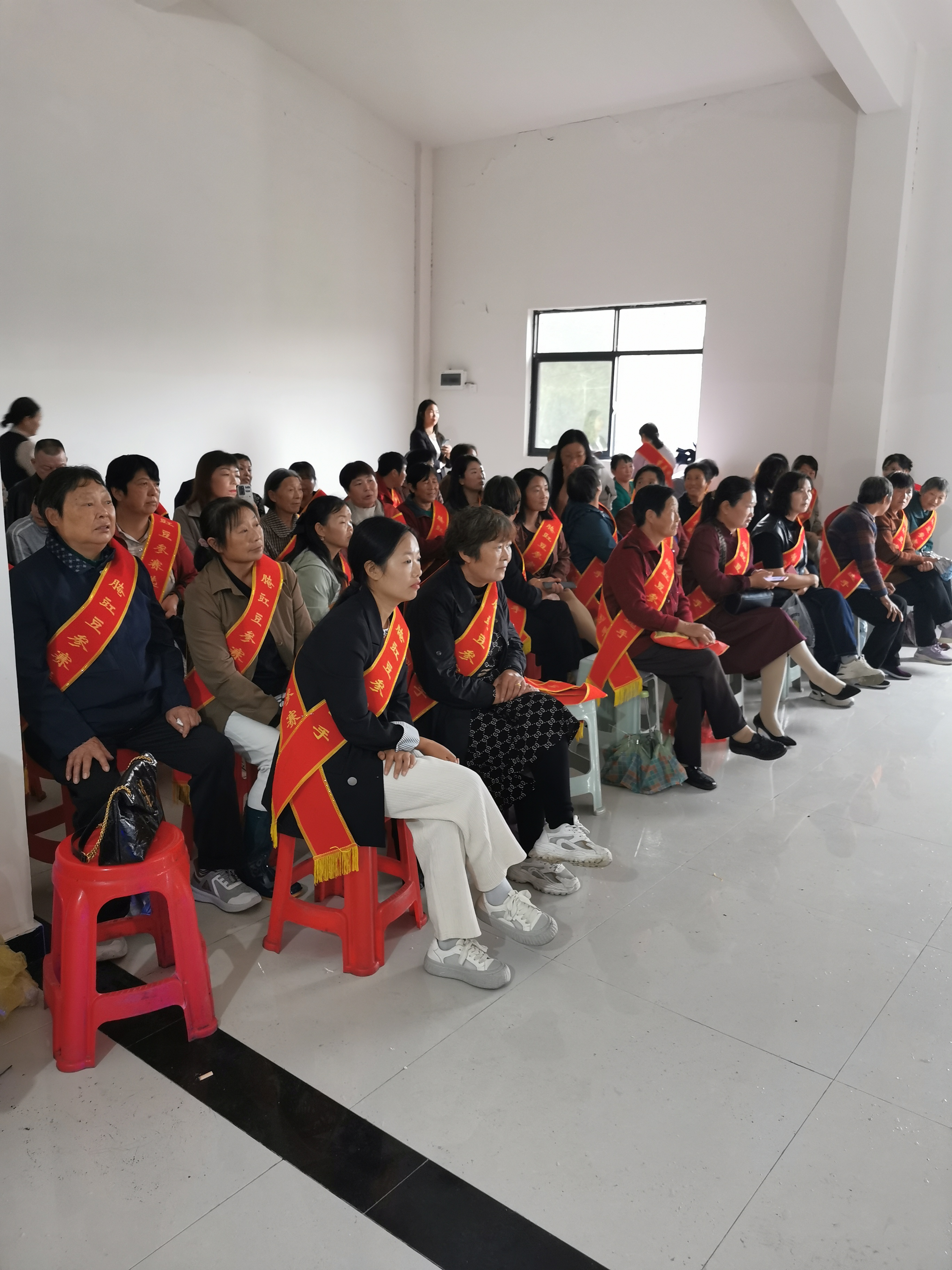 礼品客：信阳直播带货的三大痛点，货源不足、技术缺乏与人才匮乏分析