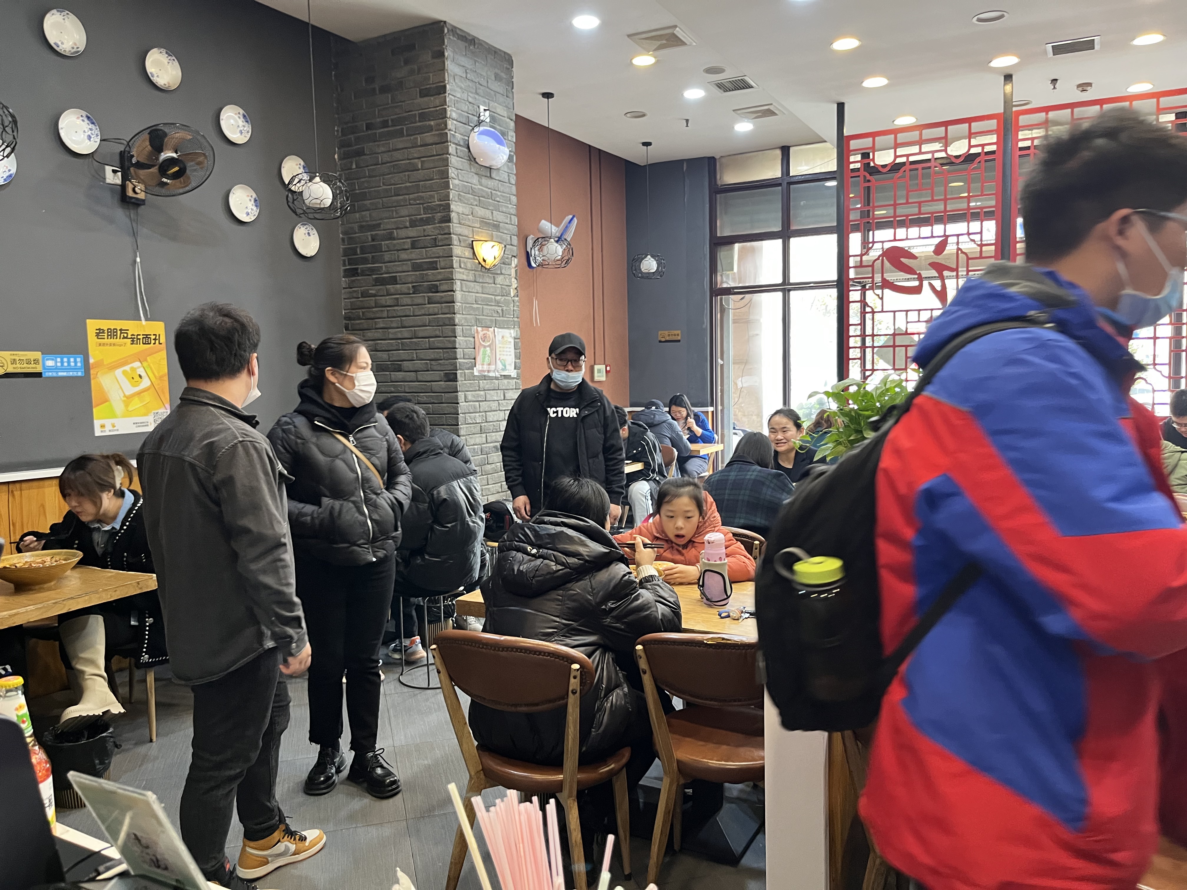 代发鸟靠谱吗：新手创业者如何通过毛记冒菜的口味标准化赢得顾客信赖