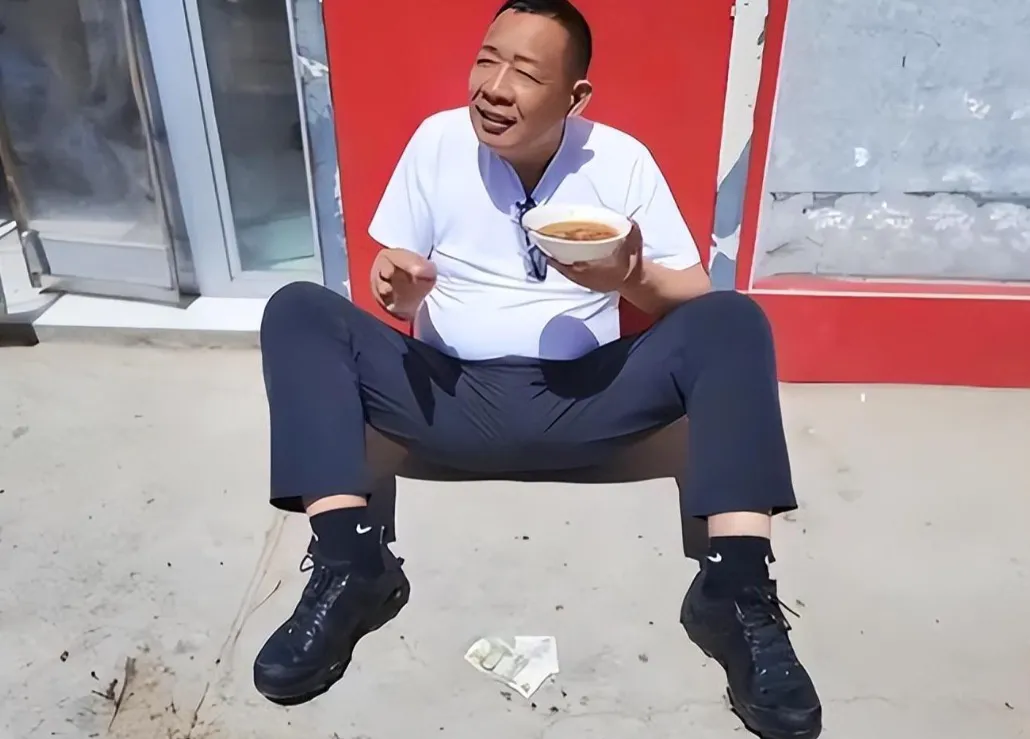 小评评助手小号：胖东来的成功秘诀，价值观驱动下的独特零售模式与极致用户体验