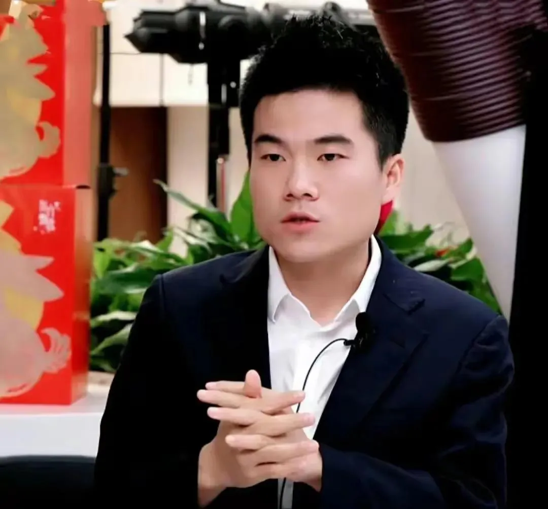 多多留评app：董宇辉与东方甄选发展现状分析，各自优势与挑战探讨