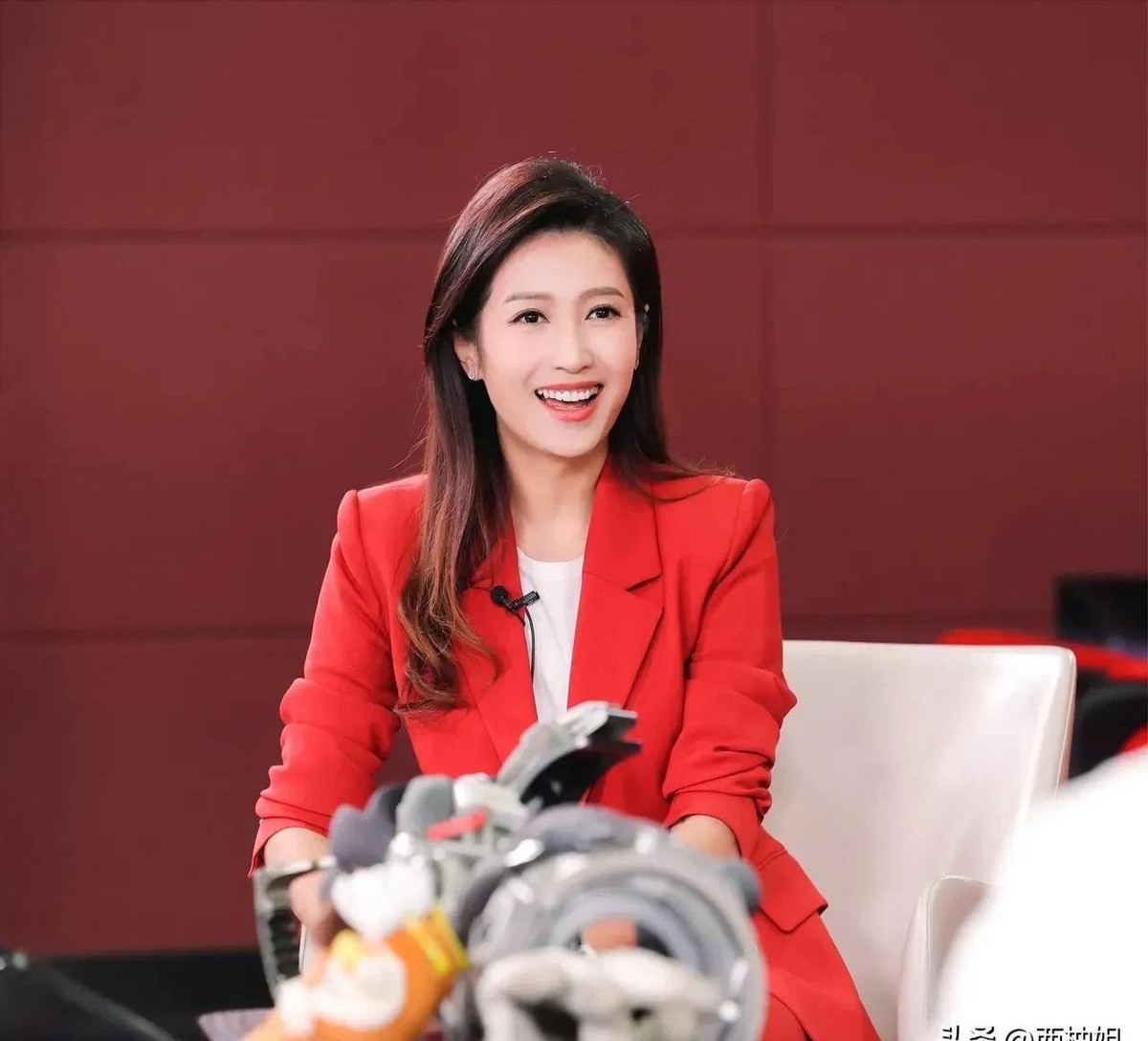 多单助手：春节如何摆脱“面子消费”，理性过年更重要