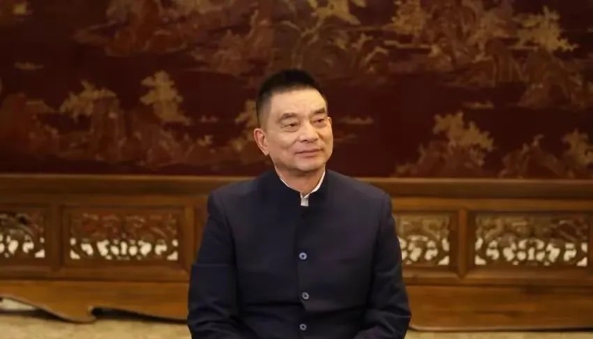 星评助手：中国企业家转型，AI与机器人助力养猪、造车等行业新机遇
