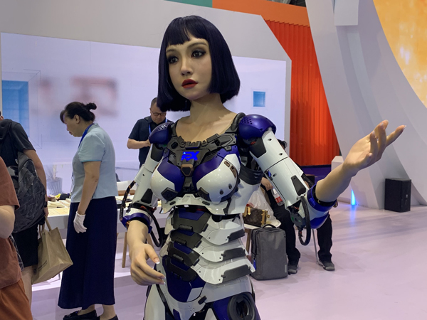 易出评：2024年AI情趣用品崛起，智能伴侣市场如何颠覆爱情观？
