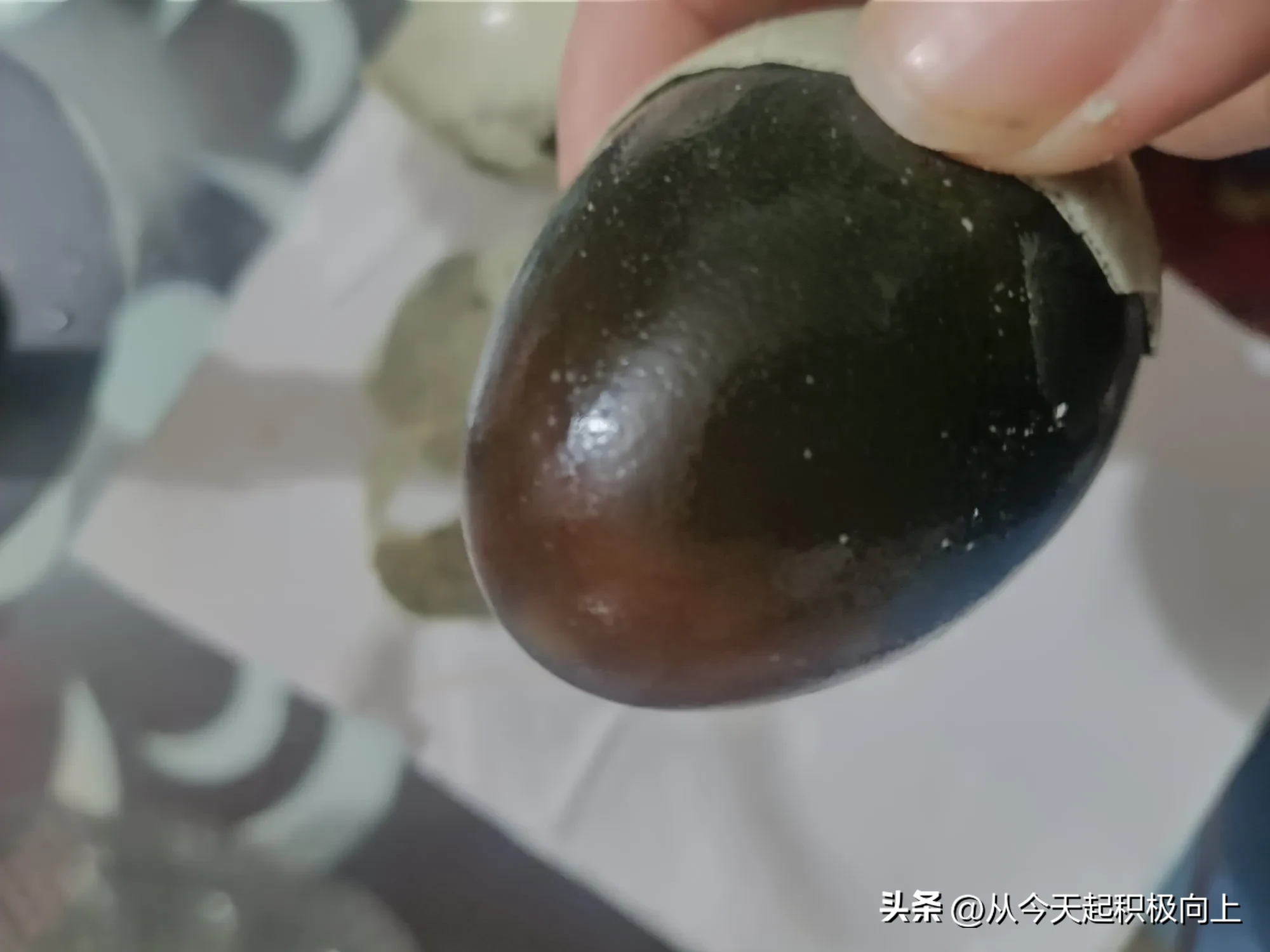 榜单助手：客服遭遇奇葩顾客，退款纠纷背后的无奈与愤怒