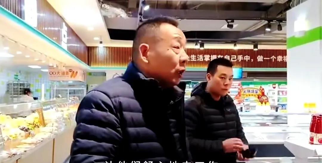 单单助手：月入过万的美团骑手，高薪背后的辛勤与挑战