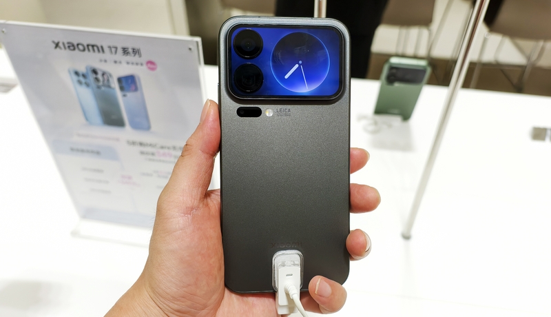 易出评卡密：小米17重磅来袭，实力突围高端市场引发热潮！