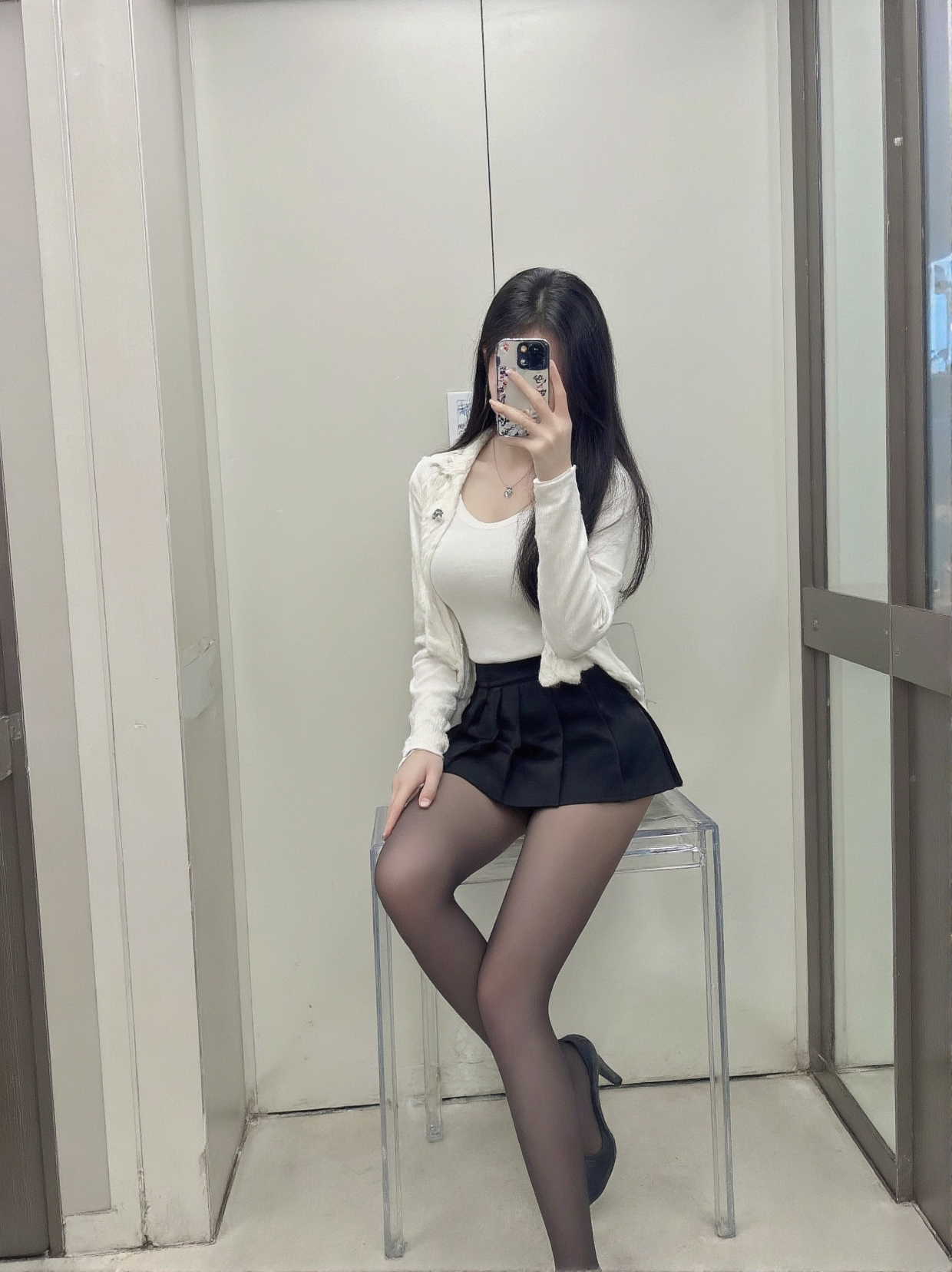 易评助手入口：离婚六年，他突然要我的离婚证，竟是为了继承遗产！