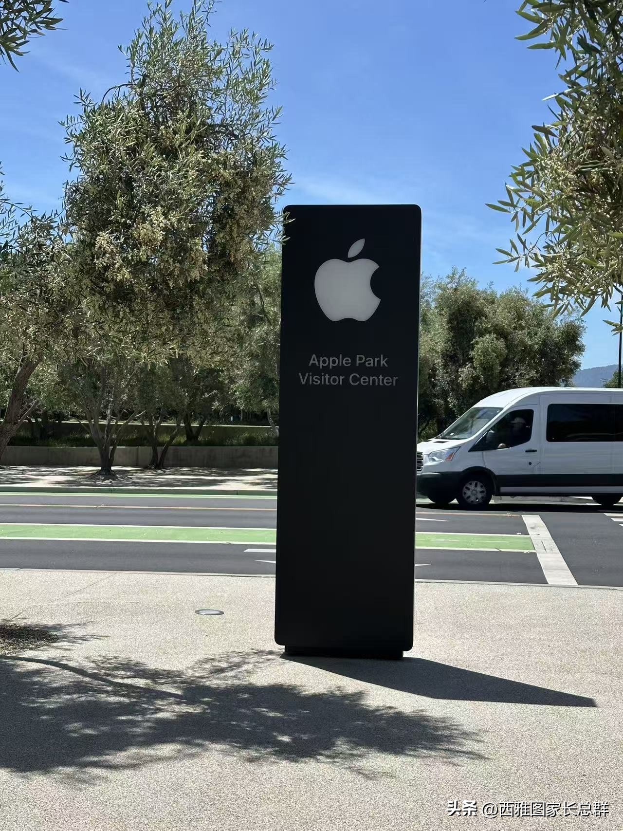 爆款助手：美国职场，本科生如何通过经验与能力逆袭成功？