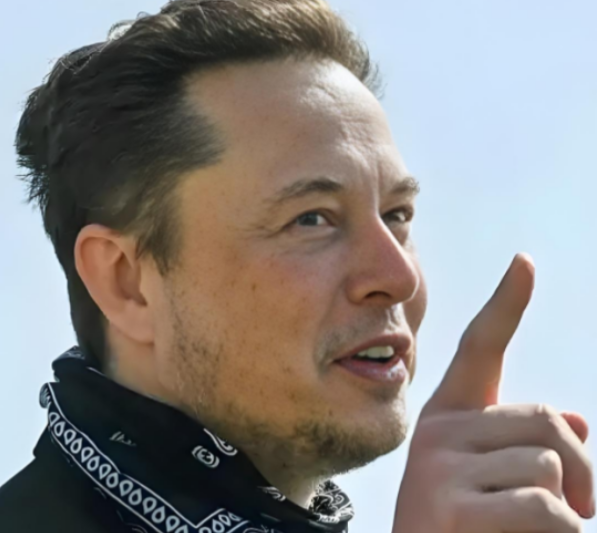 领航助手:中方反制美国芯片价格暴跌,马斯克警示中国市场潜力与公平竞争 领航助手:中方反制美国芯片价格暴跌,马斯克警示中国市场潜力与公平竞争