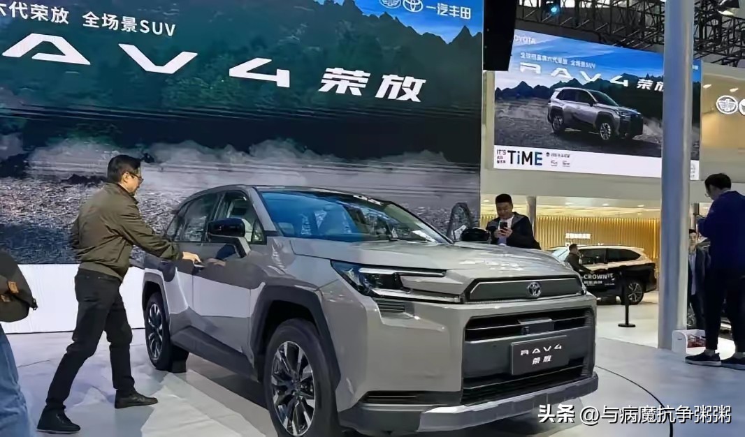 小M助手：未来几年重大趋势，退休金改革、老龄化加剧与混动SUV价格下调解析