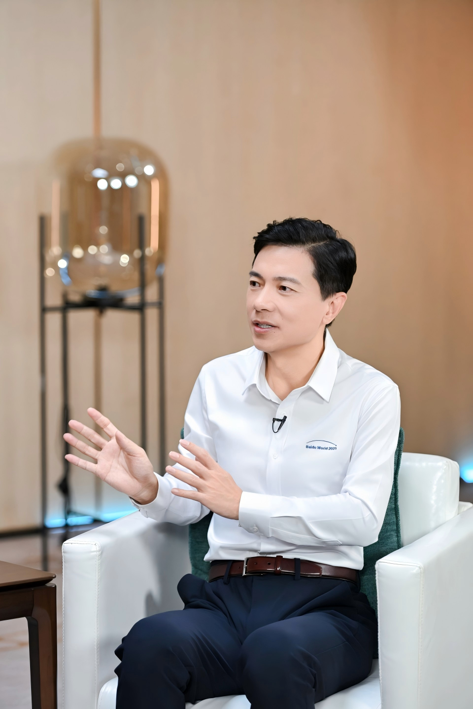 拼多多动销出评：李彦宏，AI内化之路与未来多模态技术的深度融合