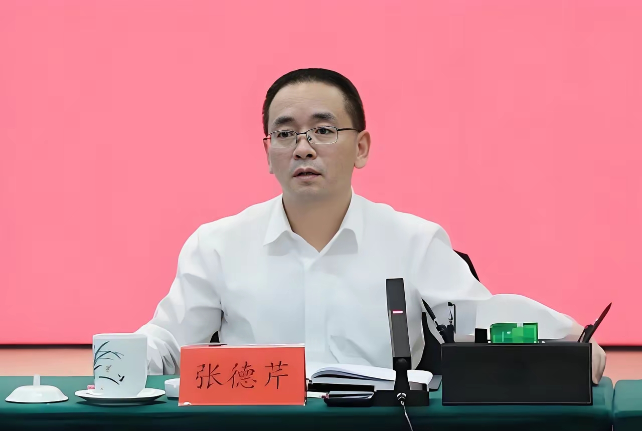 无名助手：茅台酒市场分析，销量下降的原因与未来展望