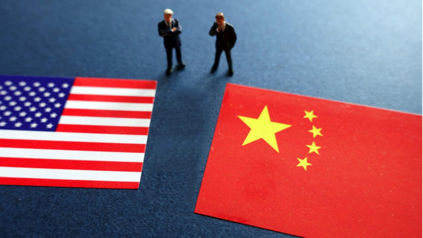 团粉助手：特朗普签署中美休战令，美国官员辞职潮与科技竞争加剧引发关注