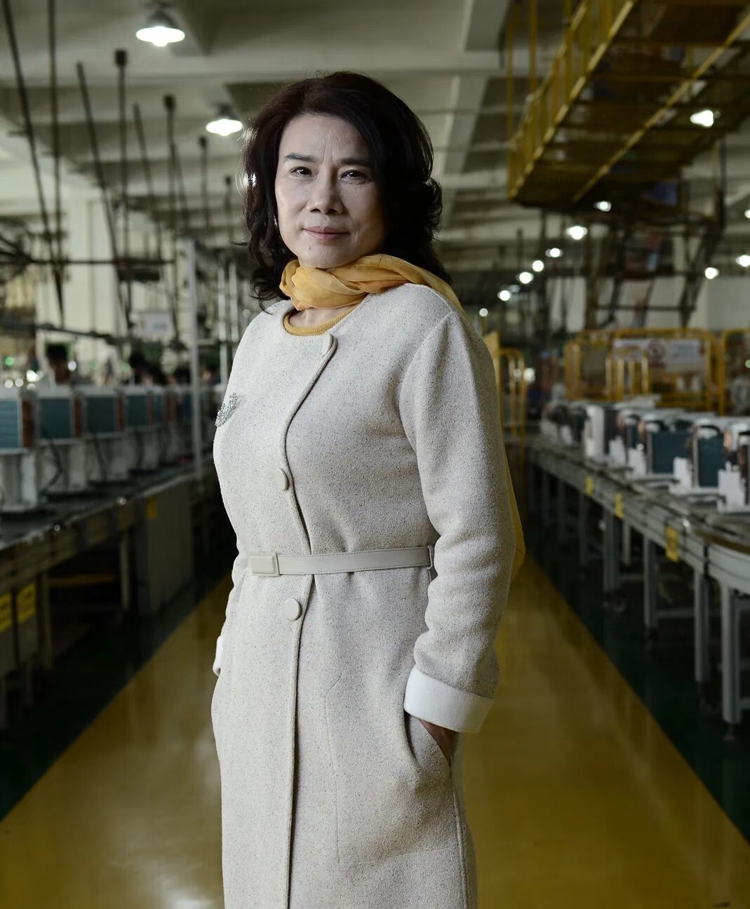 易拼团：董明珠，用实力赢得美丽，女性应专注事业超越外貌焦虑