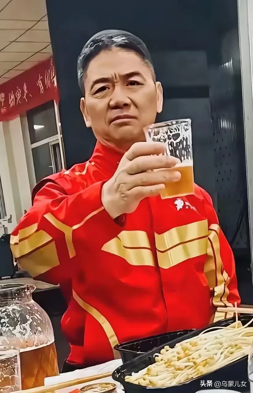 无名助手：京东外卖迎接改革机遇，资本与民意的较量背后的深思