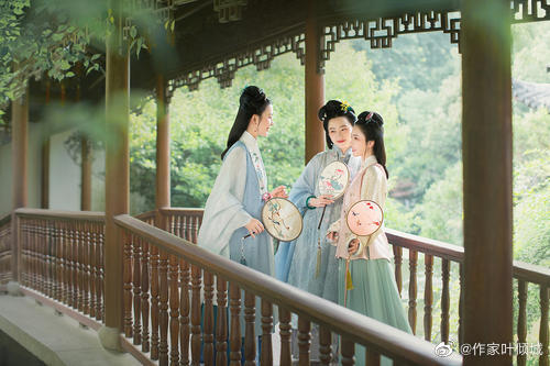 星云助手：叶门四才女，沈宜修与三位才华横溢的女儿们的故事