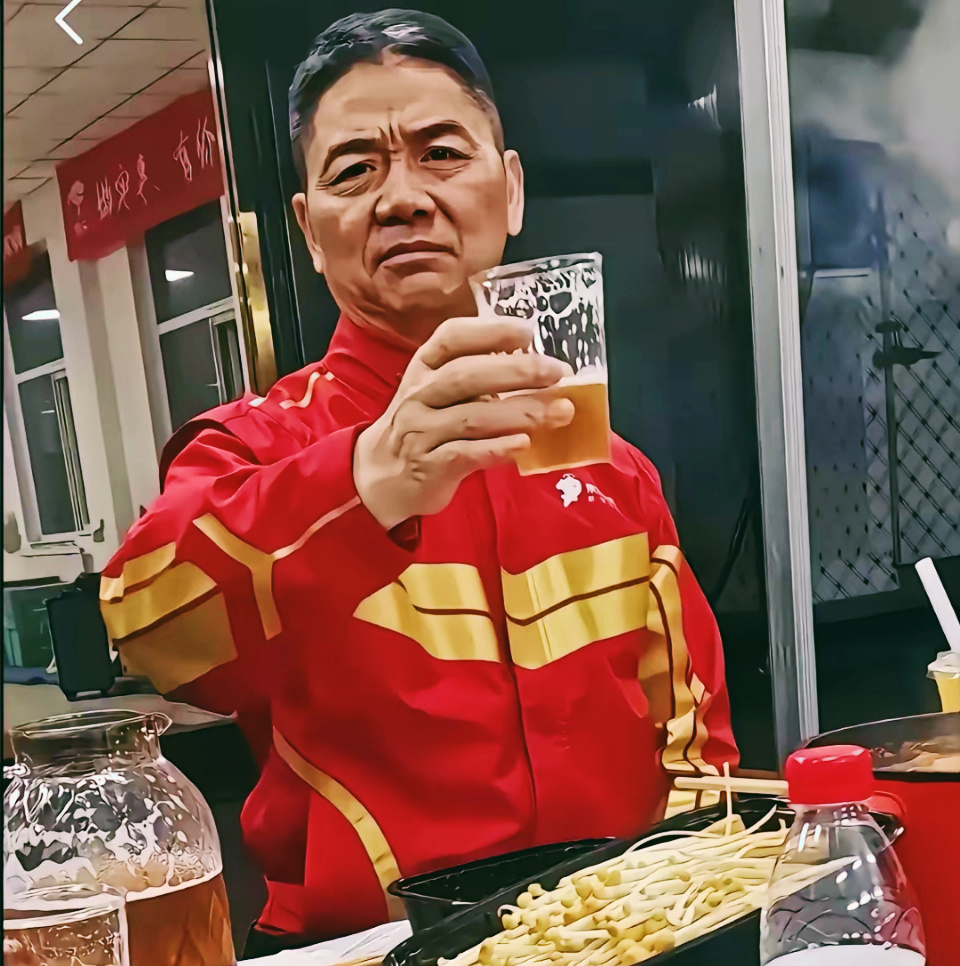 小Q助手最新版本：京东外卖引发热议，商家、骑手与消费者的三赢局面解析