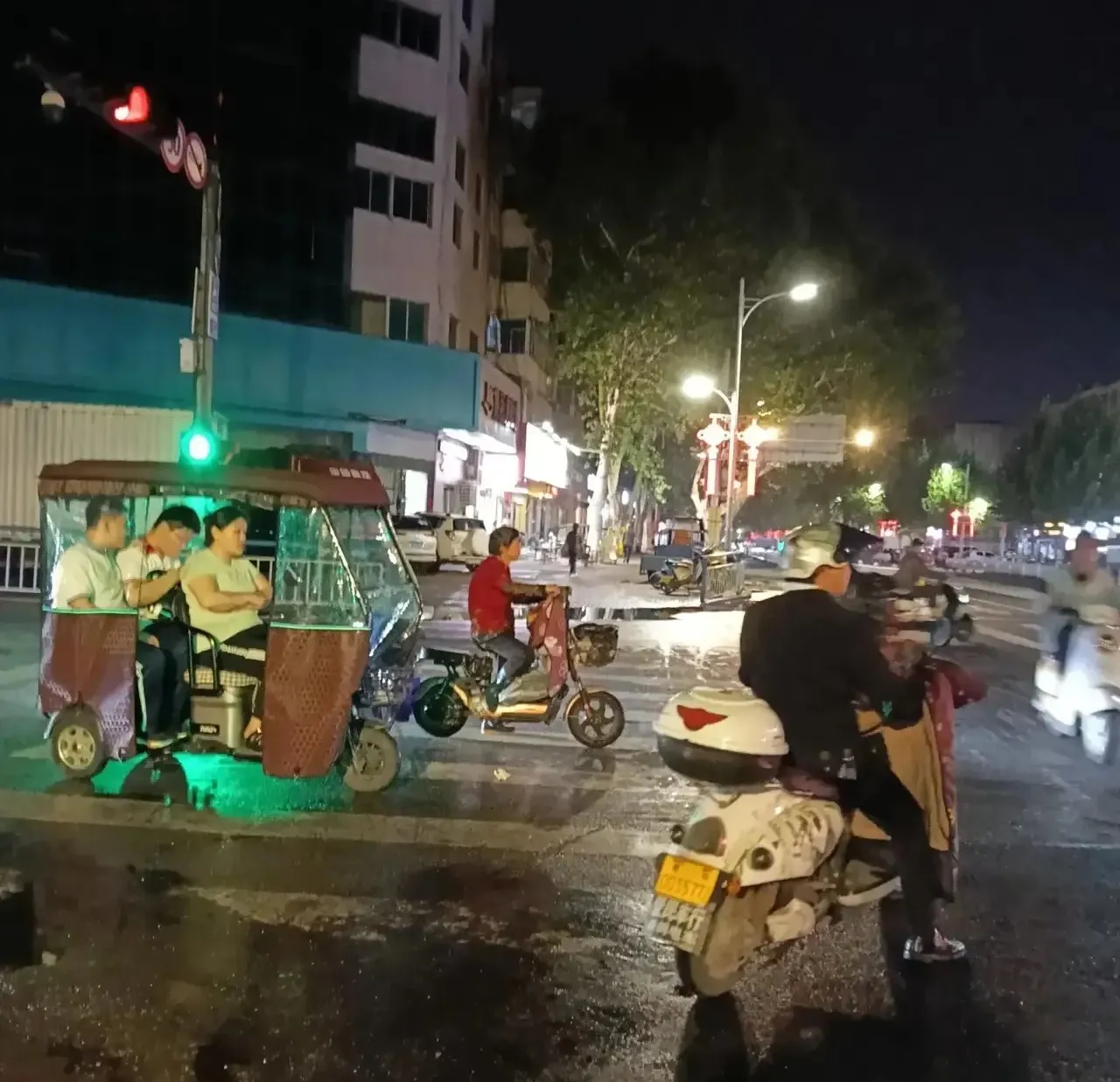 要火助手：深入分析财富之道，如何通过剥削和信息差实现财务自由