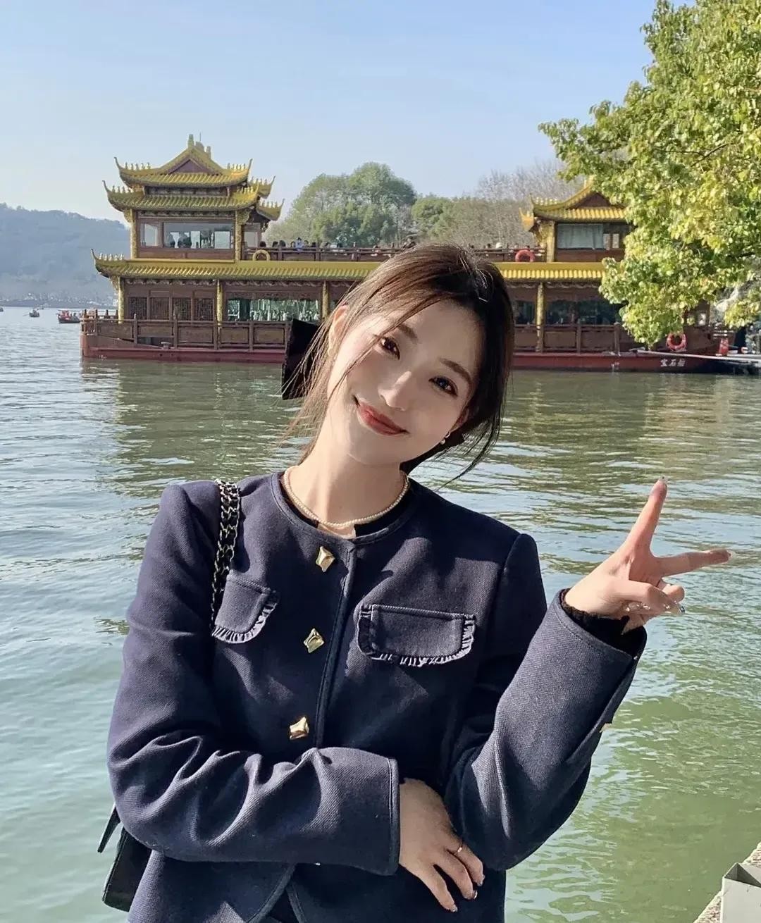 易出评：各大购物平台特点解析，如何选择适合你的网购方式？
