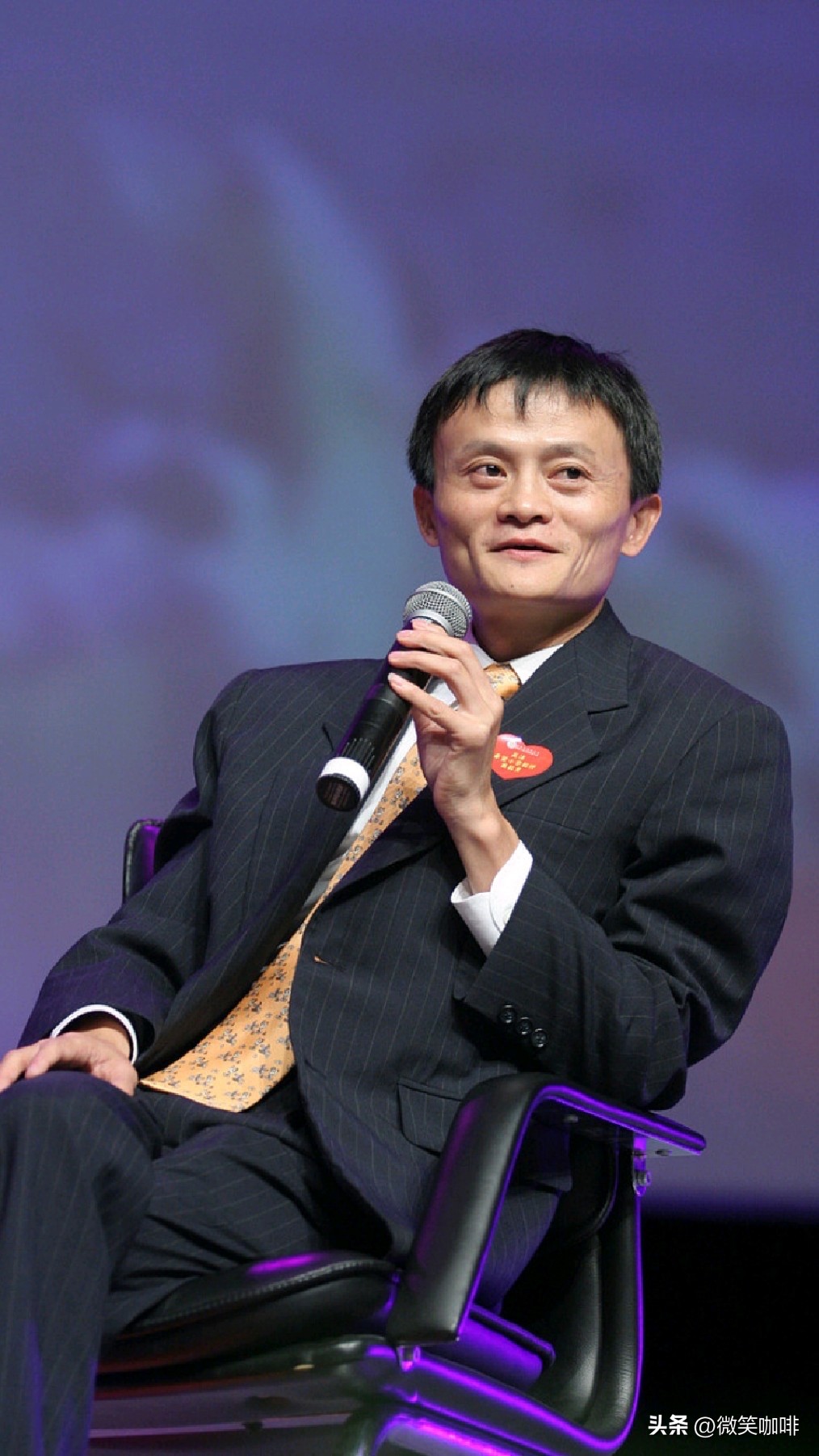 TOP助手：阿里巴巴与腾讯的商业模式对比，从张謇和浙商看企业并购与投资联盟策略