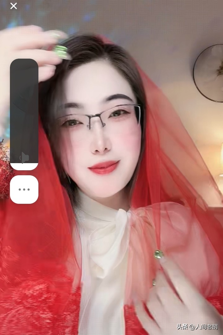 小C助手:偶遇直播间女神,从前妻的影子到魔幻梦魇的故事 小C助手:偶遇直播间女神,从前妻的影子到魔幻梦魇的故事