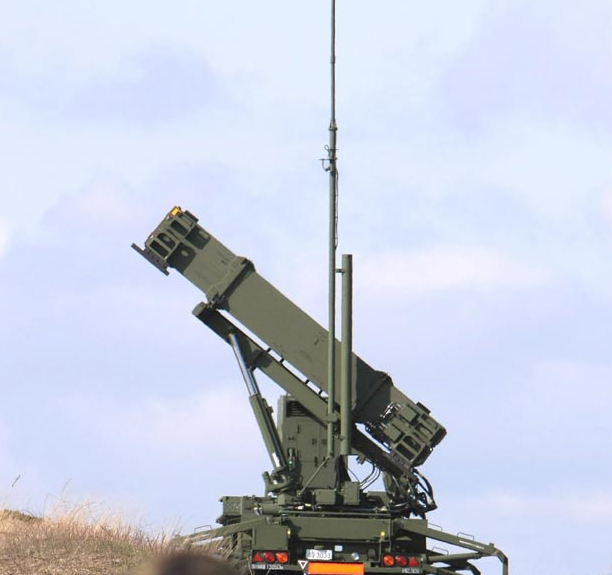 觉醒助手最新版本：日本挑衅福建舰背后，航母战力对比与中国军工自主发展挑战