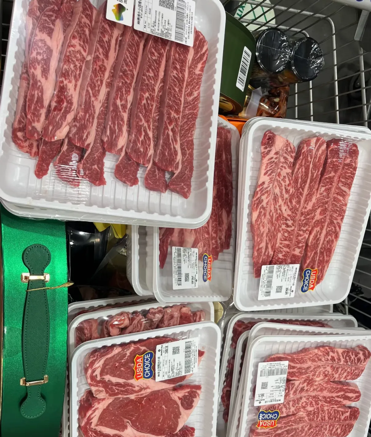 多多留评下载：过年超市购物惊险体验，13000元账单背后的消费思考与反思