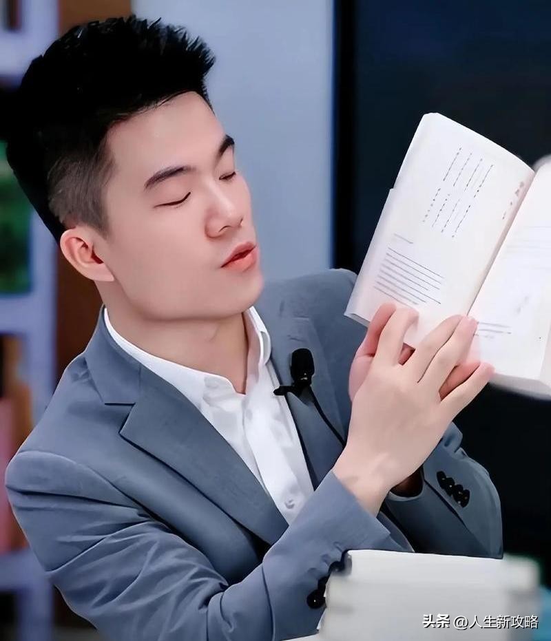 YY助手：三十岁还没成功？学习“慢驴效应”，找到正确方向更重要！