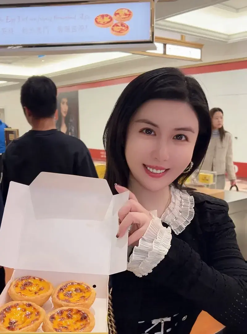 多多出评软件：关思慧，从小区邻居到带货女王，她的奋斗与坚持