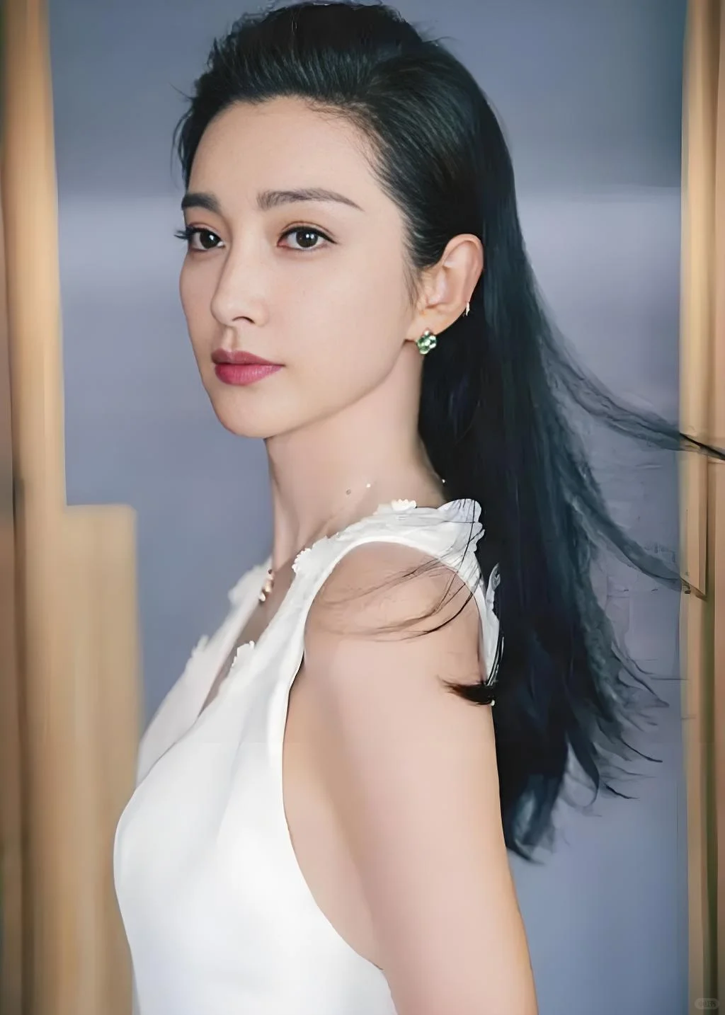 小G助手最新版本：杨幂口碑下滑，黄子韬情绪脆弱，李冰冰渴望与赵丽颖合作的最新动态