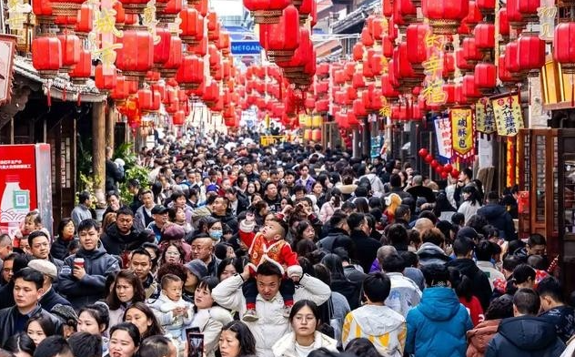 J助手：中国人口减少对经济增长的影响及应对措施分析