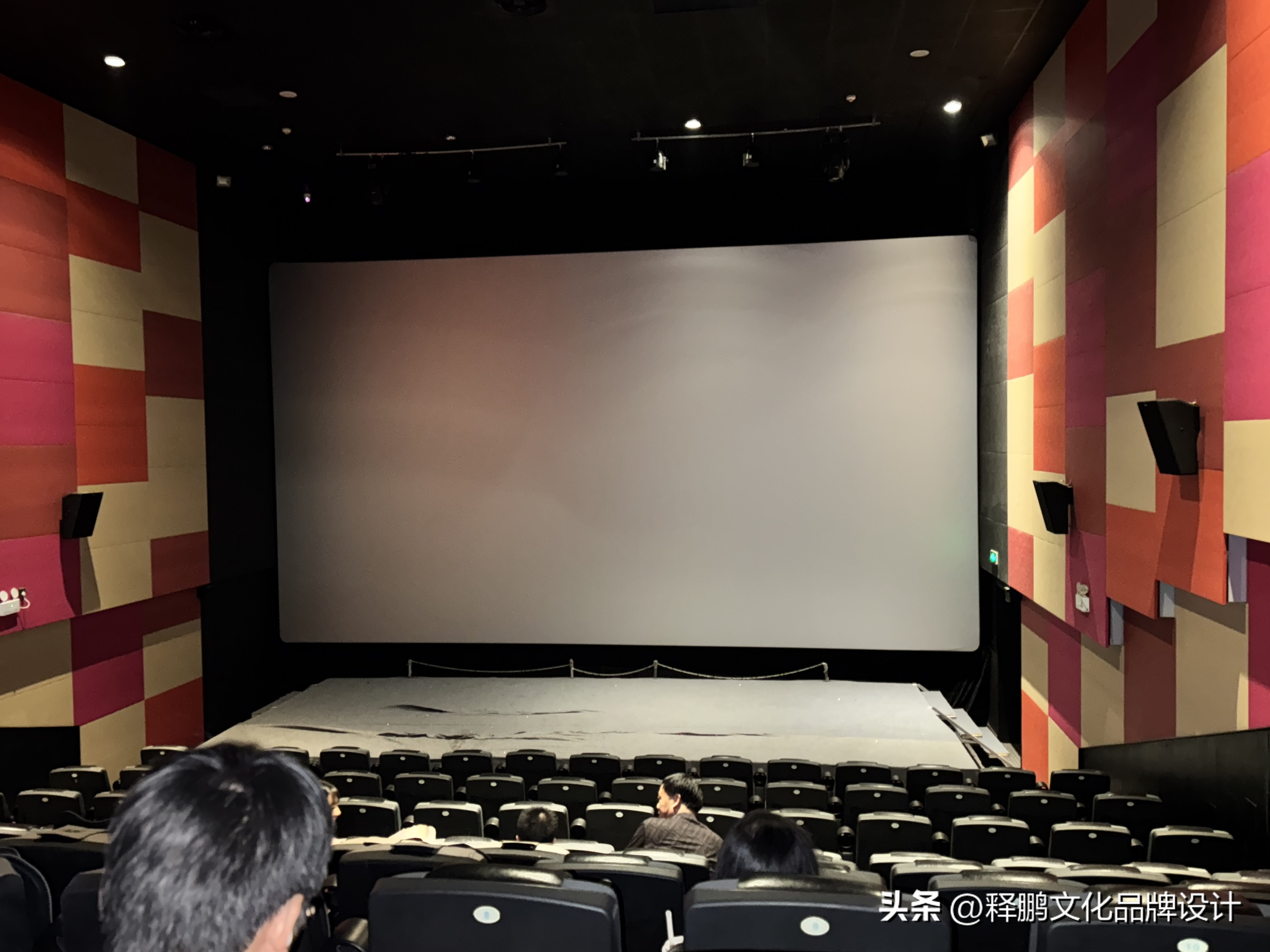 团粉助手：品牌营销，企业生存的关键策略与长期价值解析