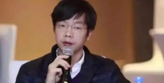 小Q助手网站：从月薪600元到年薪百万，张奇如何在京东实现逆袭与成长？