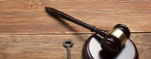 创新助手网站：浙江女子揭露黑店缺斤短两，网络热议引发严查行动