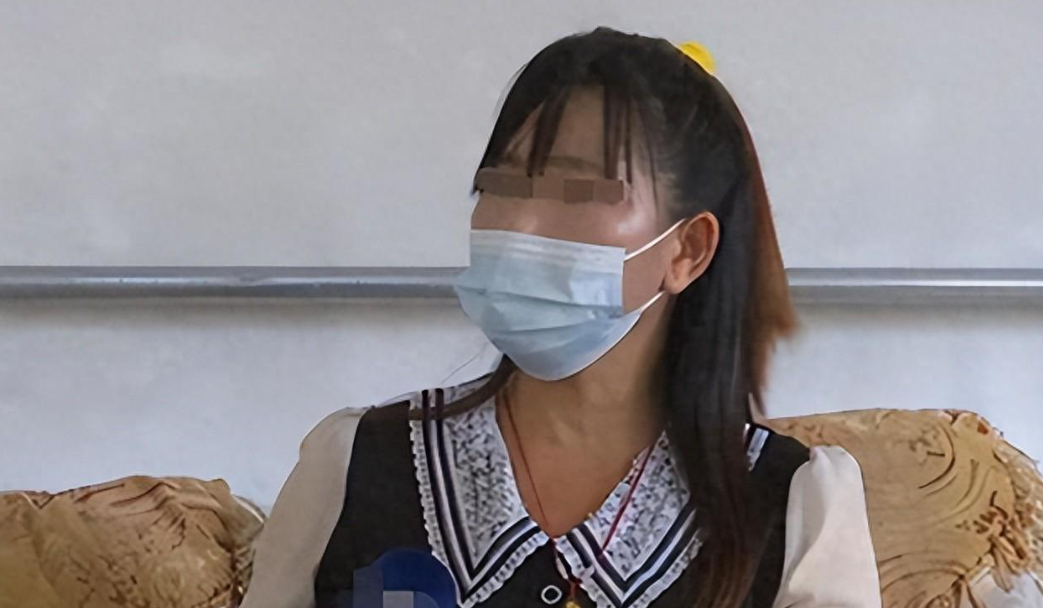 番茄管家入口：河北女子购分红险遭遇合同陷阱，十年后无法取款引关注