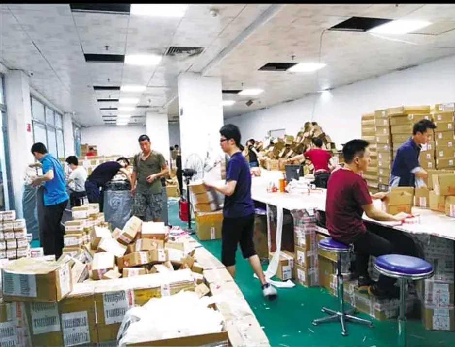51助手小号：淘宝与拼多多购物体验对比，价格、服务与退货政策分析