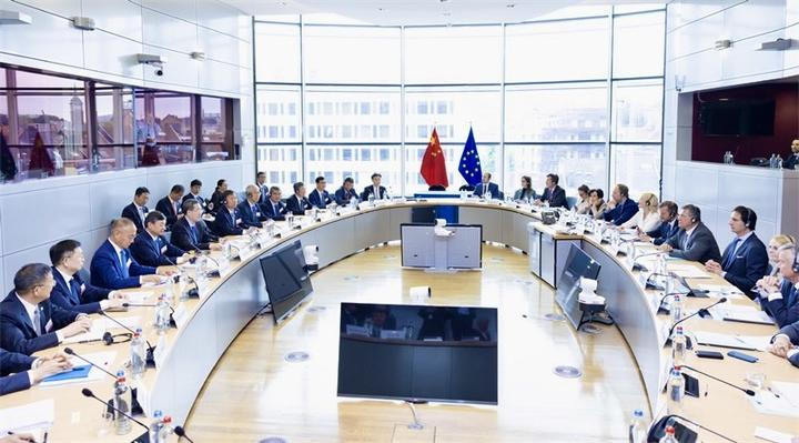 小Q助手补单软件：美国要求欧盟提高对华关税，中方反制手段揭秘与应对策略分析