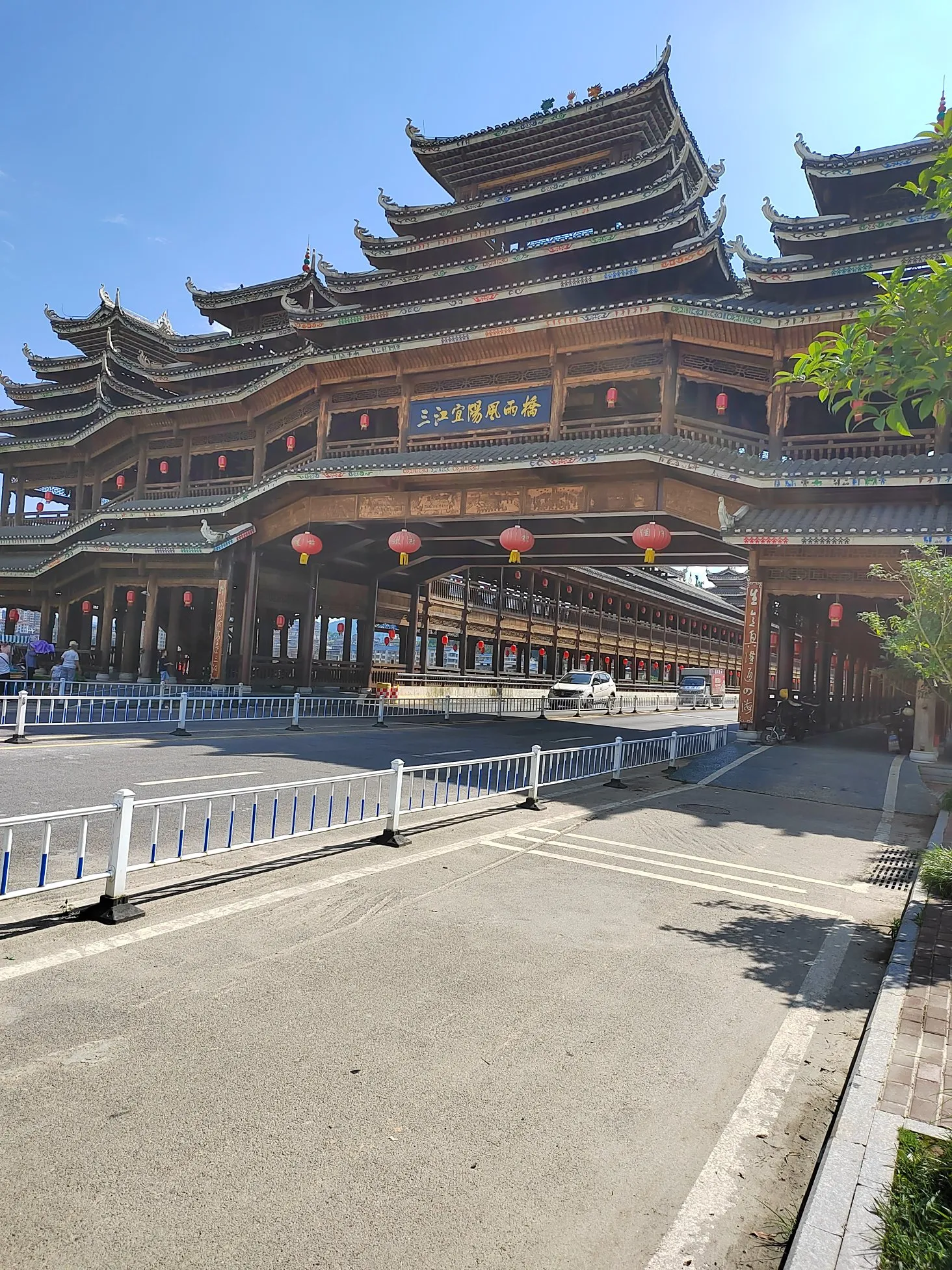 易单助手：跨境电商卖家应对特朗普关税政策的有效策略与建议