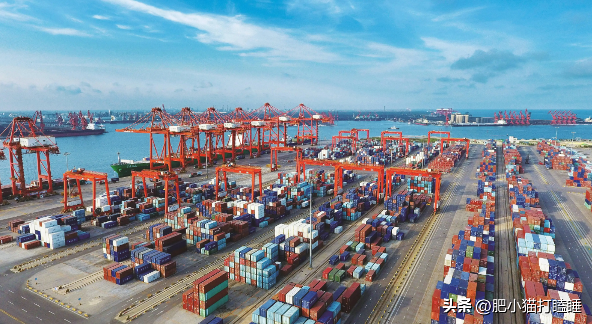 小评评助手开团软件：中国2024年对外贸易顺差接近1万亿美元，展现制造业强大实力