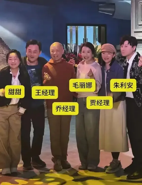 权重大师使用方法：朱桢为何选择在上海莘庄开店？沙龙会所的经营策略与人脉运用分析