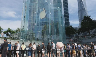 易出评使用方法：中国消费者理性回归，iPhone15销量跳水折射消费观念变革