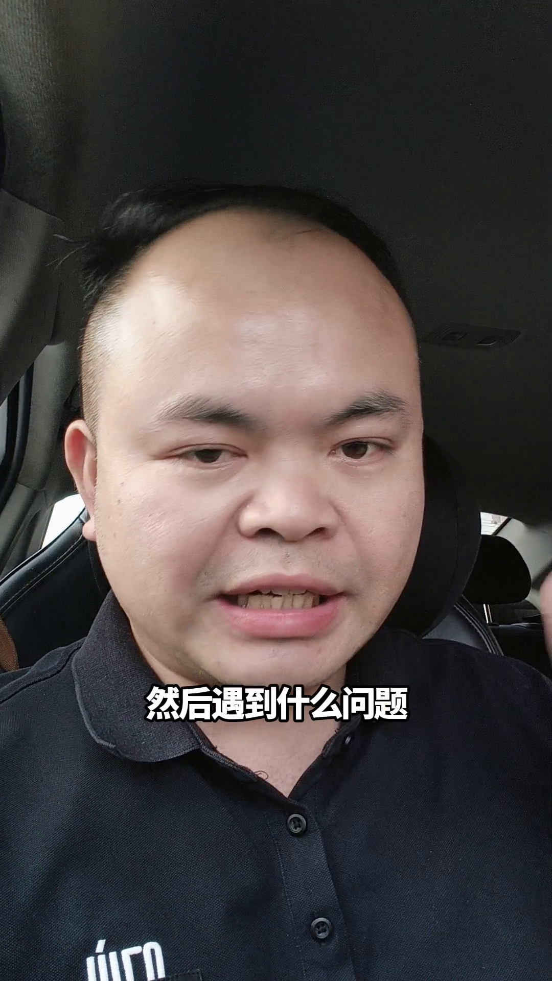 易评助手软件官网：掌握三色理论，自媒体成功的底色、本色与专业色解析
