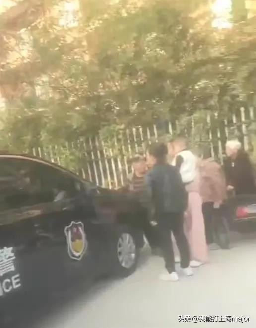 权重大师出评软件：分手后为何走向极端？重庆女子因感情纠葛杀前男友的悲剧