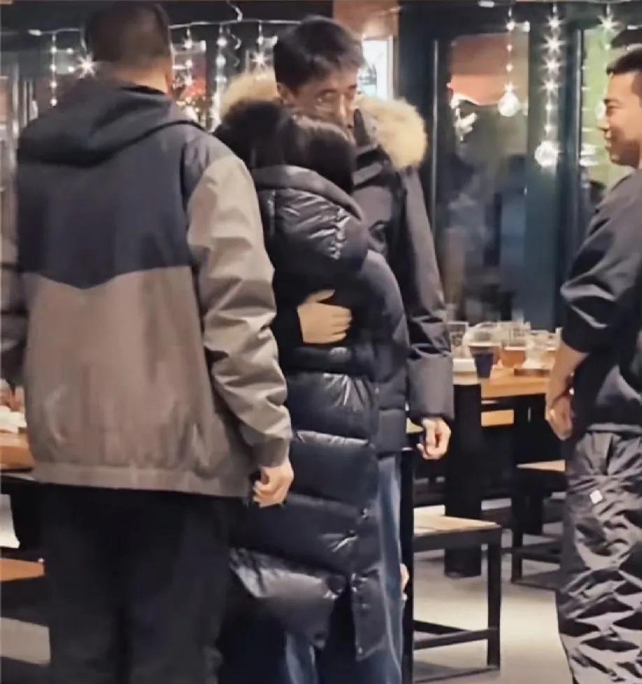 大牛助手：职场妈妈潇潇无畏支持董宇辉，情义让事业焕发新生