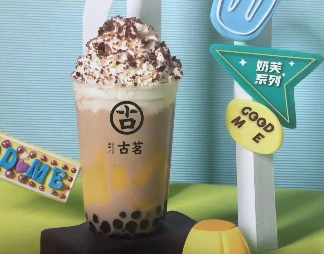 易评助手：海底捞副牌开张，老韩煸鸡加盟让利，餐饮业动态分析与市场趋势