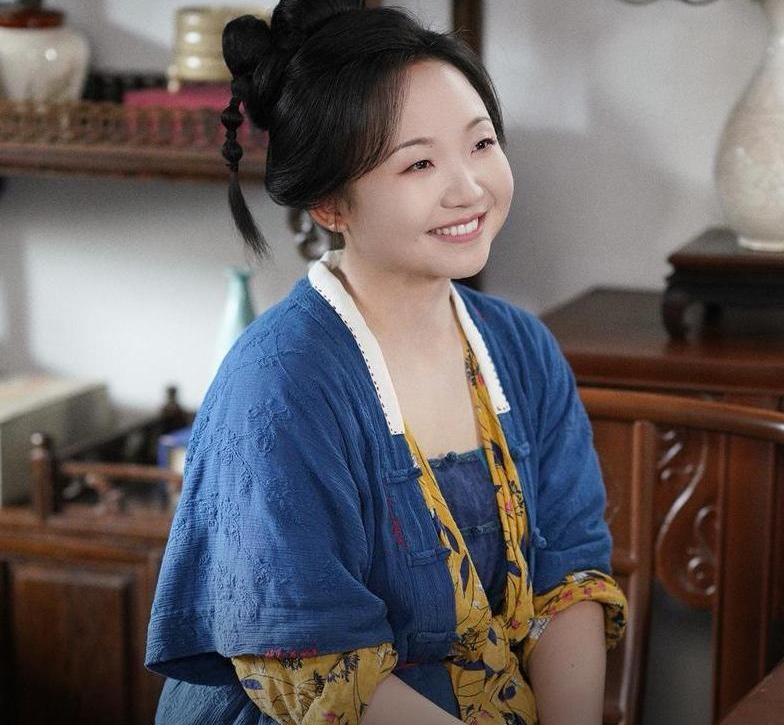 优选助手：李佳琦在《喜事成双》中的真实演技，带给角色新生命的独特魅力