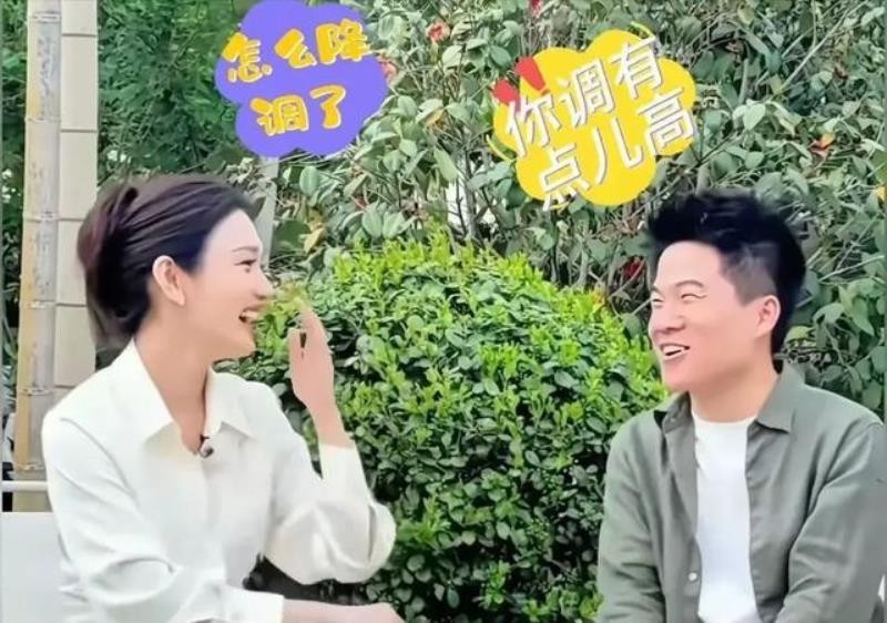 语音助手：董宇辉与龙洋，主持人默契引发的婚恋话题热议