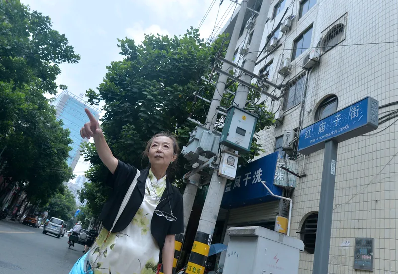 新快火助手下载：直播电商“多买多赚”模式隐患显现，亟需转型以适应市场需求